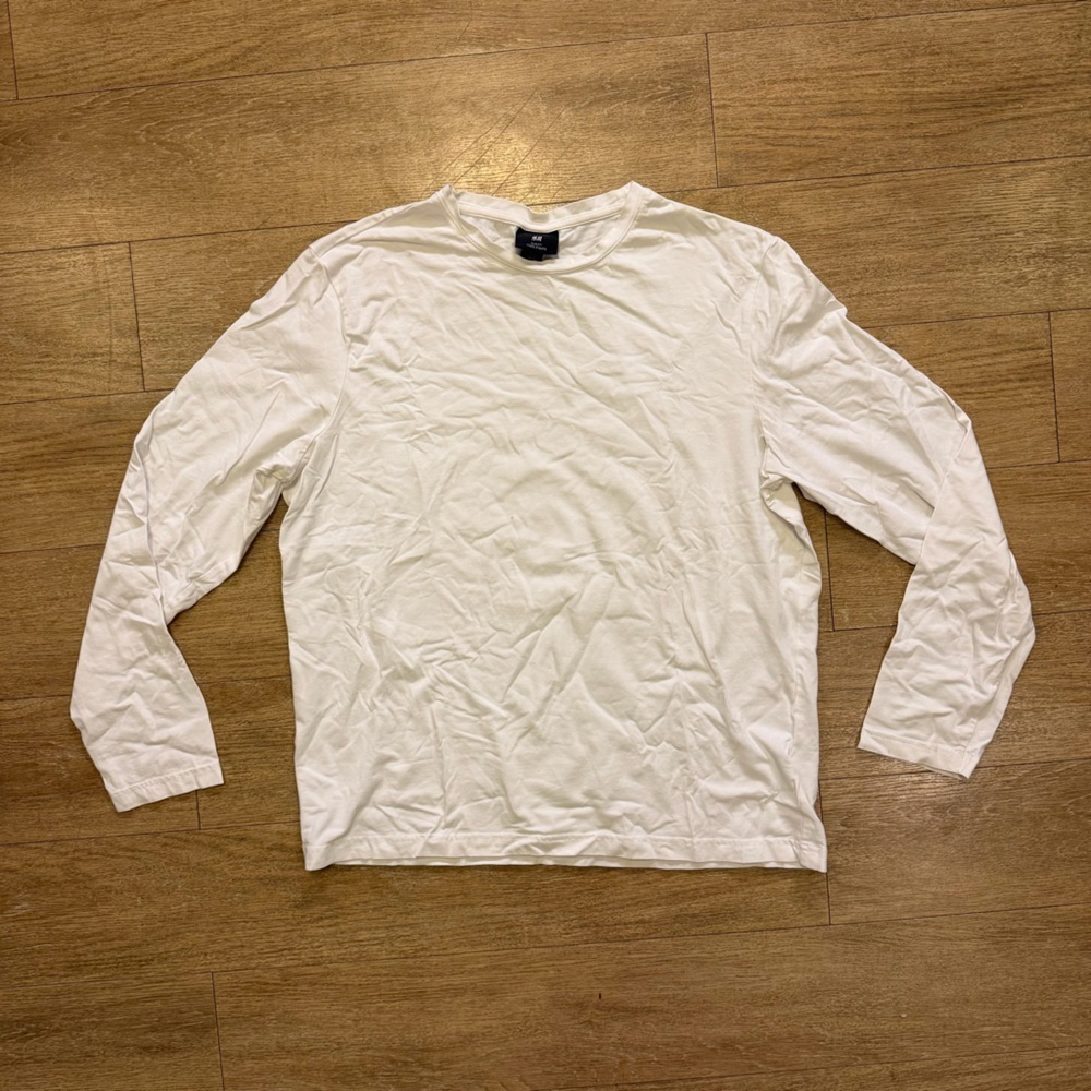 H&M Soft white Long Sleeve Top men size XL
